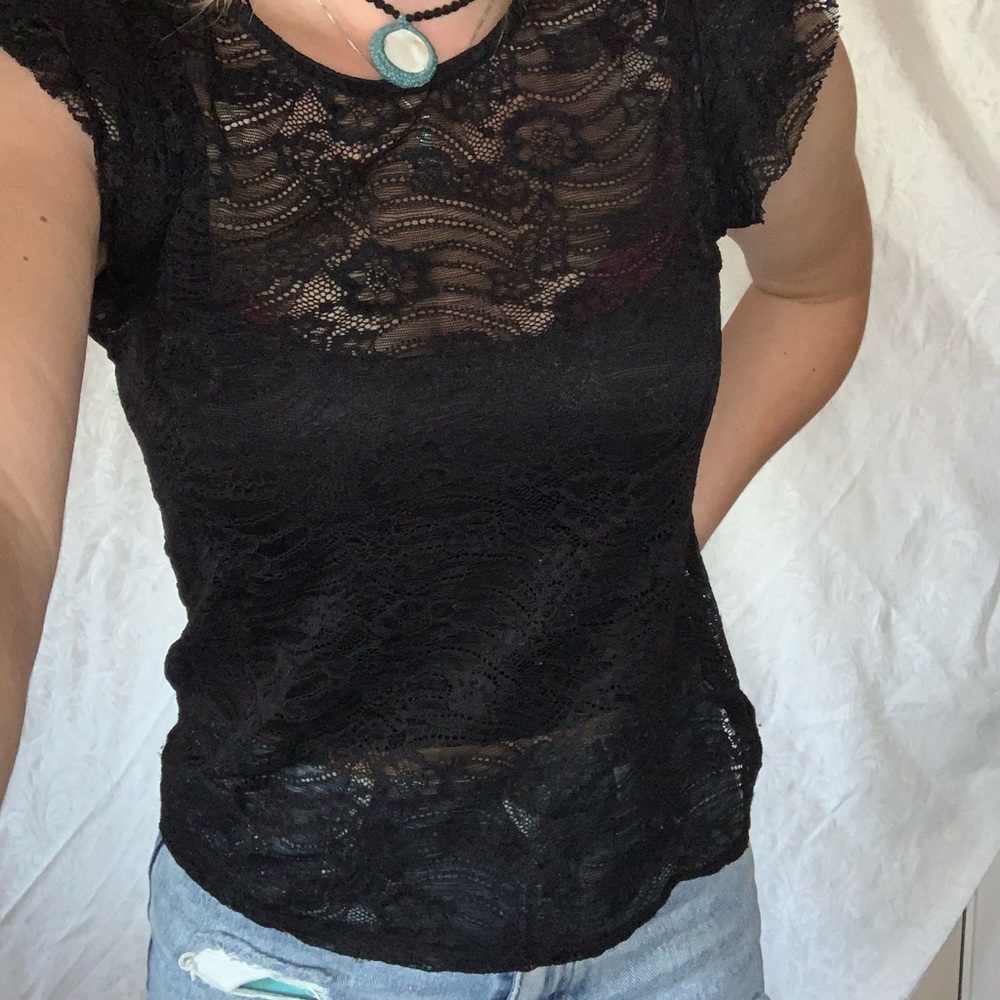 iz tank and lace tee. in good condition